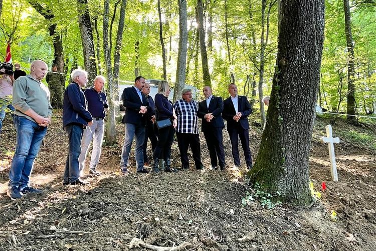 Slika /Foto 2025-5/PHOTO-2025-09-18-16-22-34.jpg